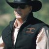 john dutton black vest yellowstone season 5 03