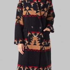 Kelly Reilly Yellowstone S05 Black Printed Coat
